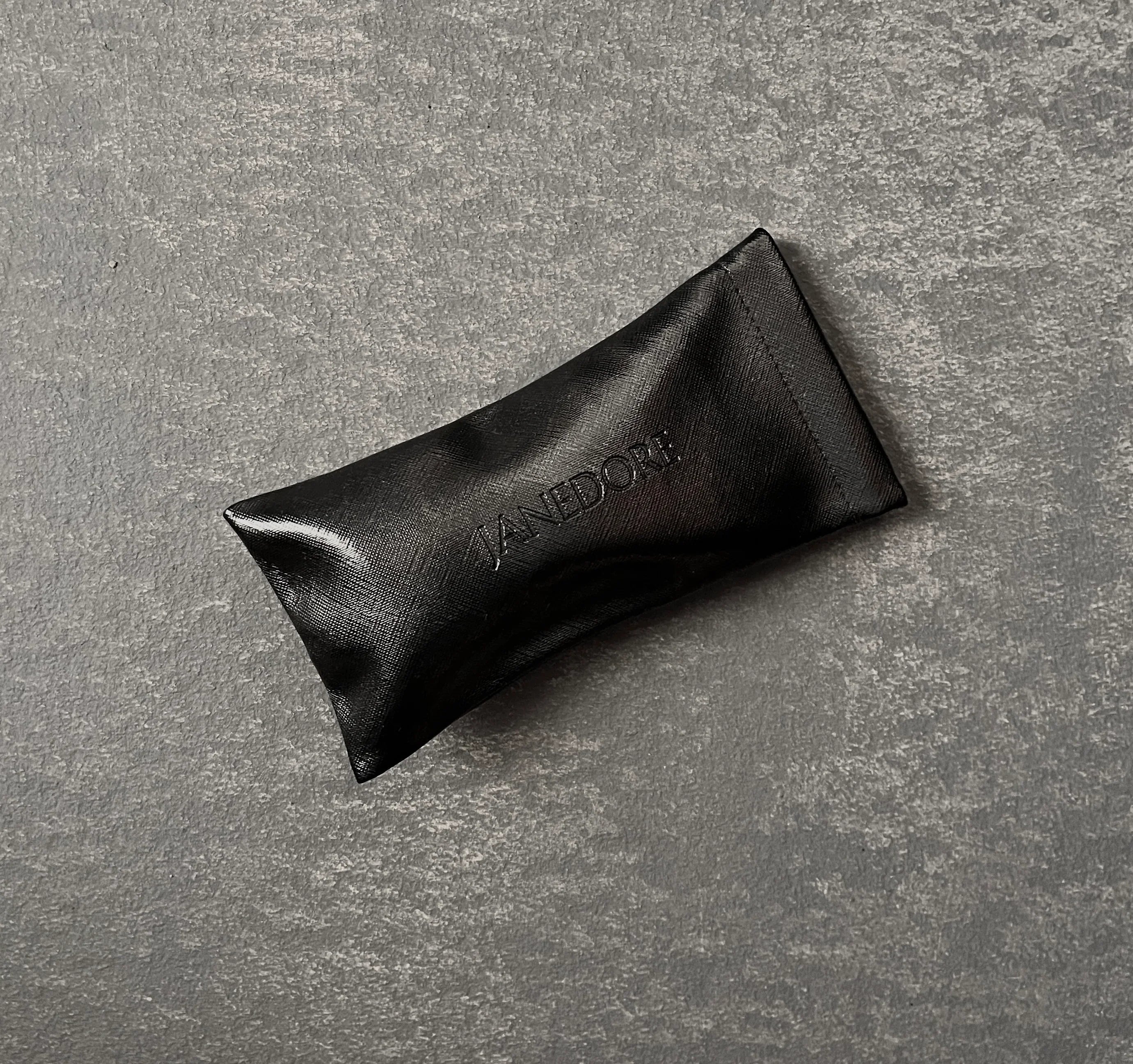 LEATHER POUCH - JANEDORE